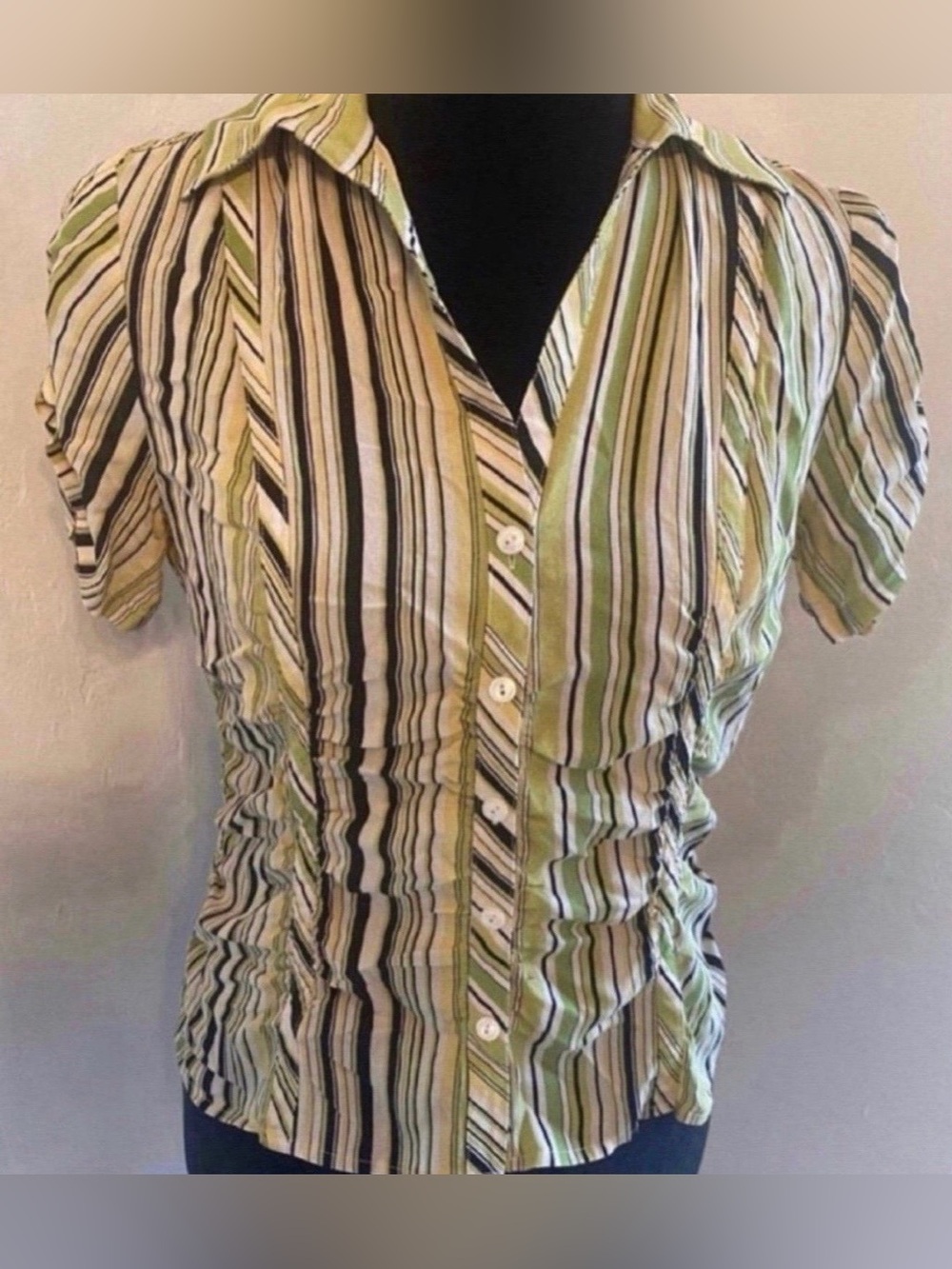 Women’s Short Sleeve Striped Green Button-Front Women's Top (Size S)
